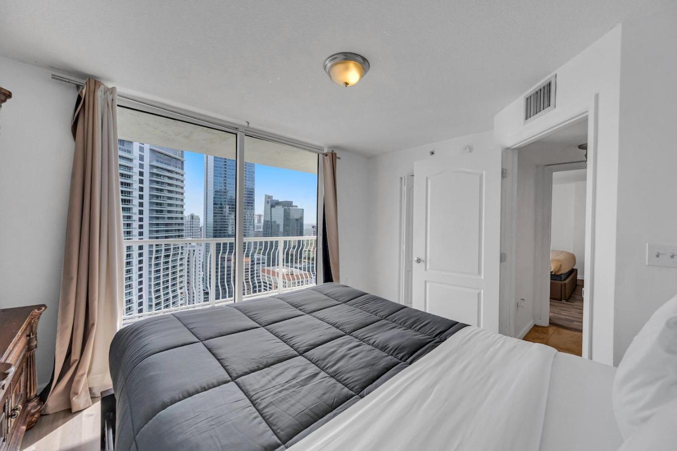 *Luxurious Highrise 2Brcondo Brickell- Waterviews* Miami Bagian luar foto