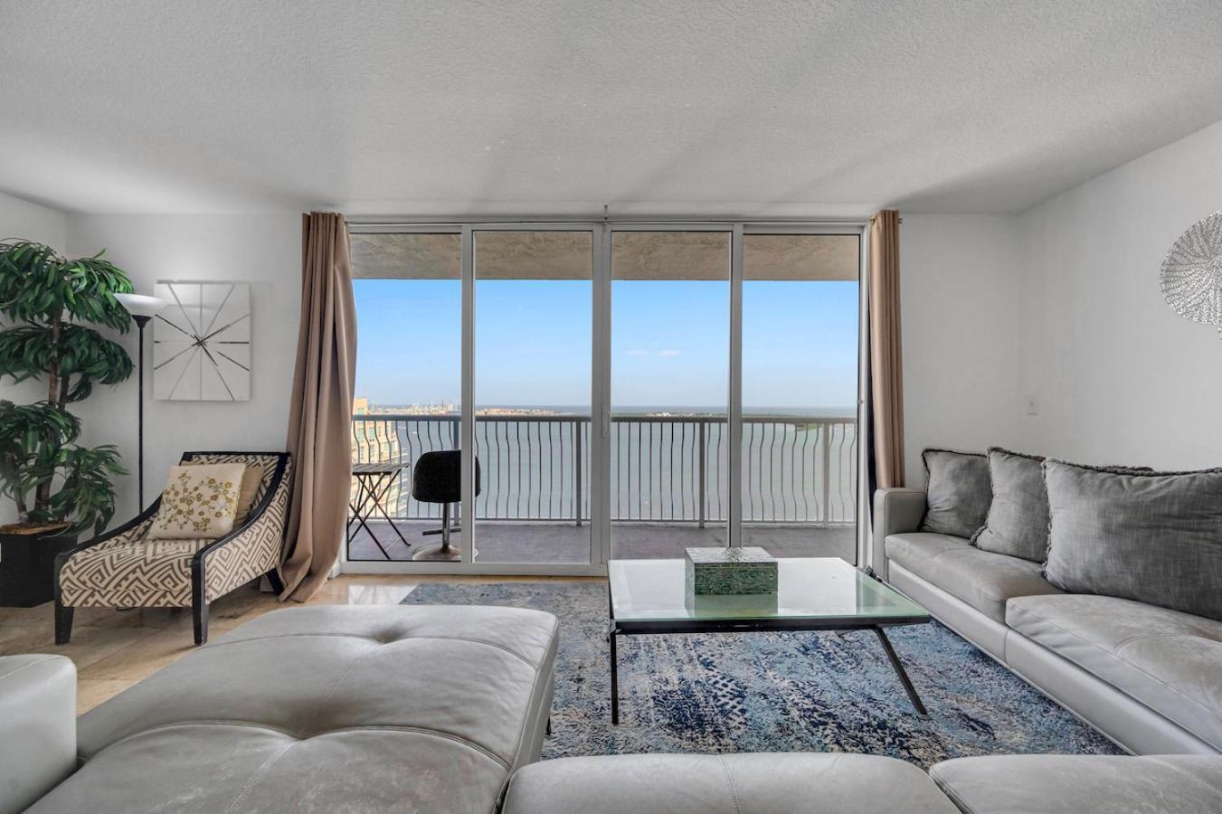 *Luxurious Highrise 2Brcondo Brickell- Waterviews* Miami Bagian luar foto